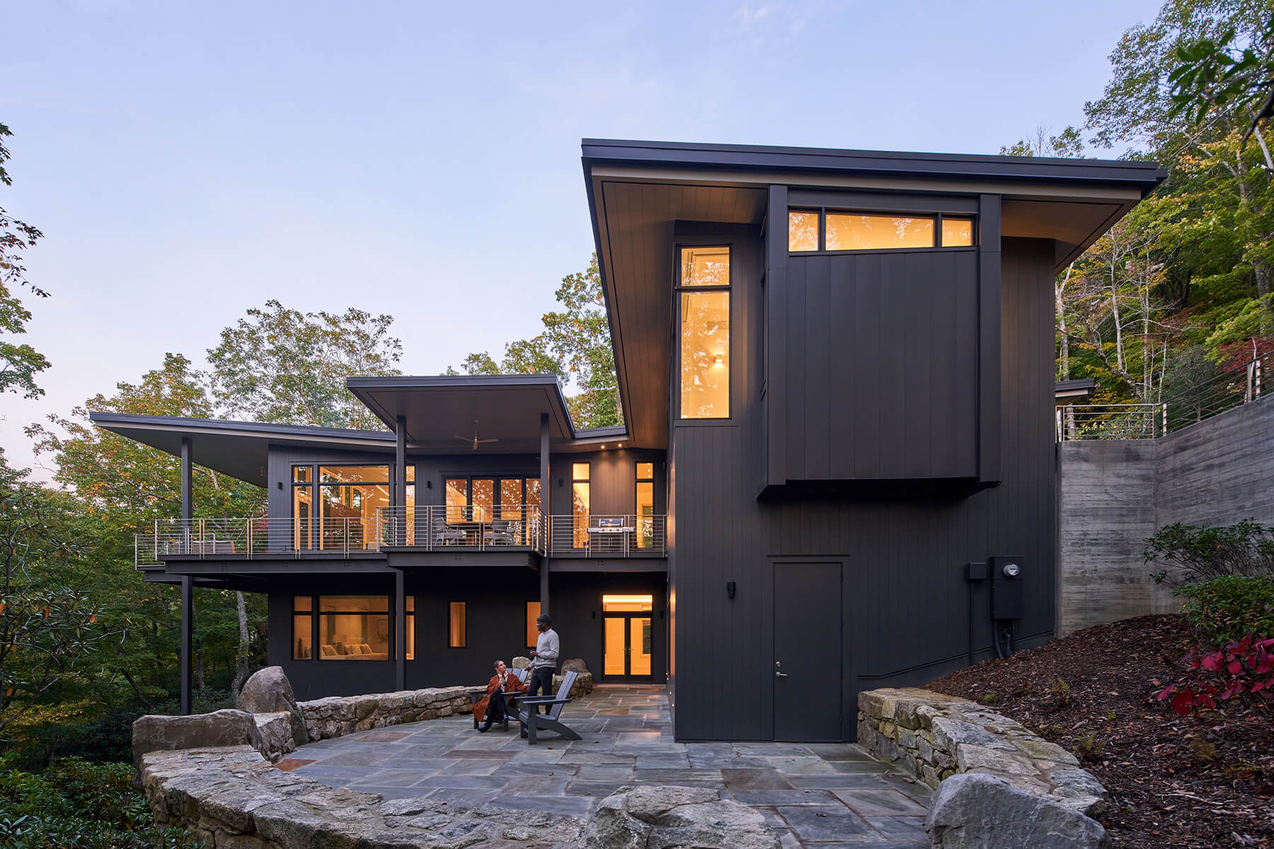 The Lookout - Twilight Modern Mountain Home near Asheville, NC